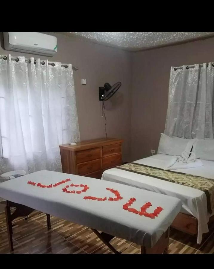 Mesmerize Guest House ポート・アントニオ エクステリア 写真